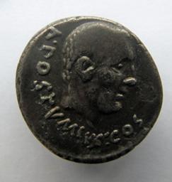 Romeinse Munt, Rome, 48 v.Chr | D. Iunius Brutus Albinus. Heerser