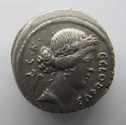 Romeinse Munt, Rome, 41 v.Chr | C. Clodius C.f. Vestalis. Heerser