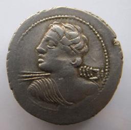 Romeinse Munt, Rome, 84 v. Chr | C. Licinius L.f. Macer. Heerser