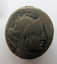 Monnaie romaine, Rome, 87 v. Chr | L. Rubrius Dossenus. Souverain