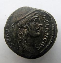 Monnaie romaine, Rome, 55 v. Chr | Cn. Plancius. Souverain