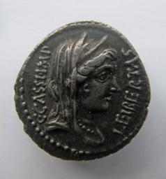 Monnaie romaine, Rome, 43-42 v.ChrRomeinse Munt, Rome, 43-42 v.Chr | C. Cassius Longinus, M. Iunius Brutus, Publius Cornelius Lentulus Spinther. Souverain