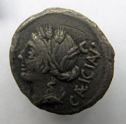 Monnaie romaine, Rome, 102 v. Chr | L. Cassius Caicianus. Souverain