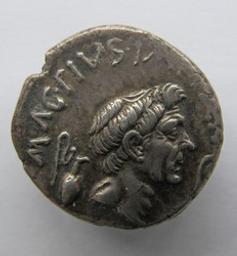 Monnaie romaine, Rome, 42-40 v.Chr | S. Pompeius Magnus Pius. Ruler