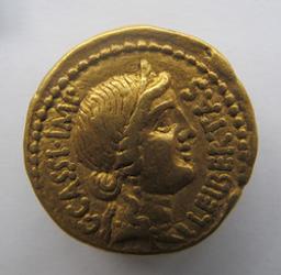 Monnaie romaine, Rome, 43-42 v.ChrRomeinse Munt, Rome, 43-42 v.Chr | C. Cassius Longinus, M. Iunius Brutus, Publius Cornelius Lentulus Spinther. Ruler