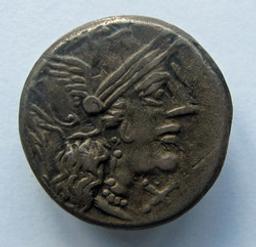 Romeinse Munt, Rome, 122 v. Chr | M. Carbo. Heerser