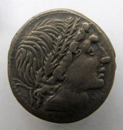 Monnaie romaine, Rome, 109-108 | L. Memmius. Souverain