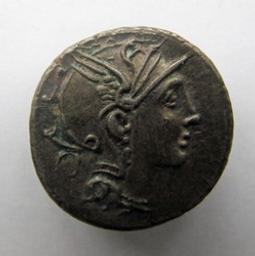 Monnaie romaine, Rome, 111-110 | Ap. Claudius Pulcher ; T. Manlius Mancinus ;  Q. Urbinius. Souverain