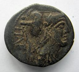Monnaie romaine, Rome, 137 v. ChrRomeinse Munt, Rome, 137 v. Chr | T. Veturius Gracchie f. Sempronianus. Heerser