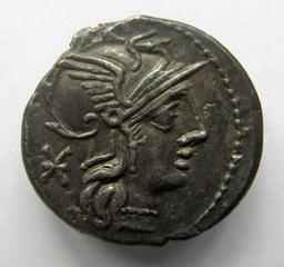 Monnaie romaine, Rome, 132 v. ChrRomeinse Munt, Rome, 132 v. Chr | P. Maenius M.f. Antias of Antiaticus. Souverain